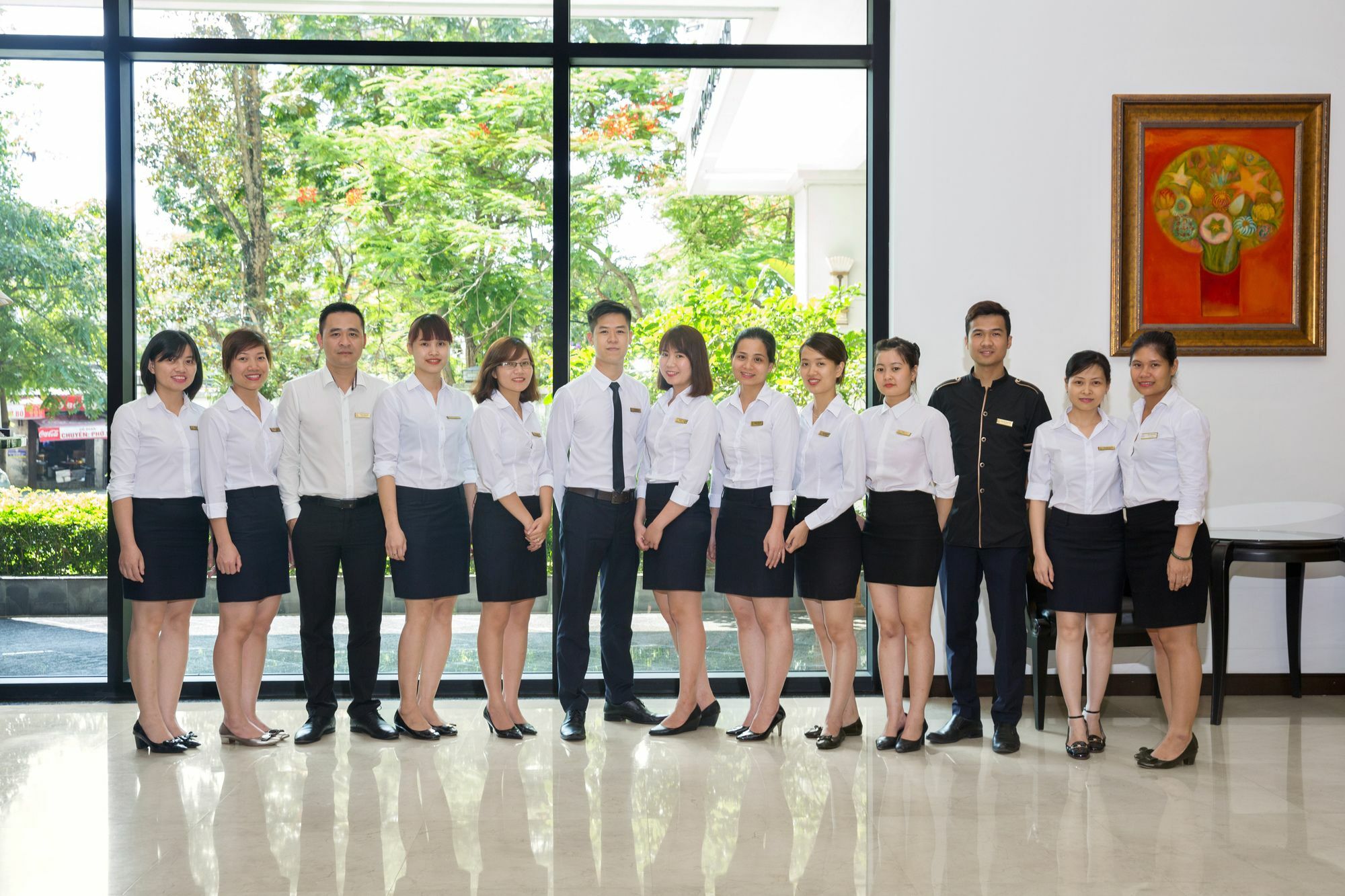 Elegant Suites Westlake Hanoi Exterior photo